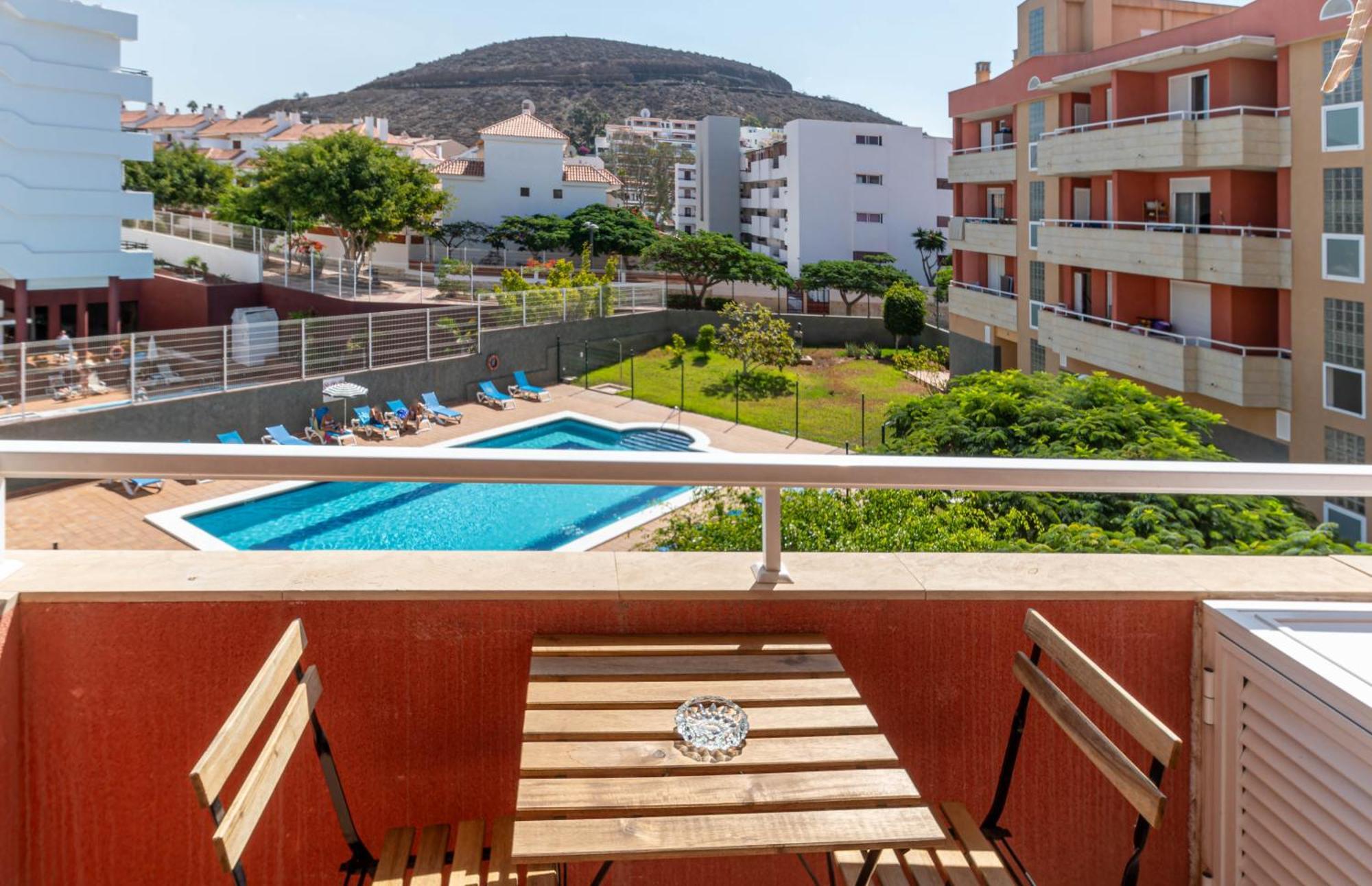 Apartamento Comodo Y Tranquilo Alojamiento En El Complejo El Navegante Arona  Exterior foto